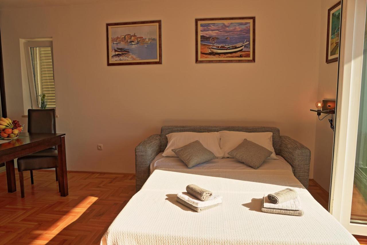 Studio Apartman Luka Senj  Luaran gambar