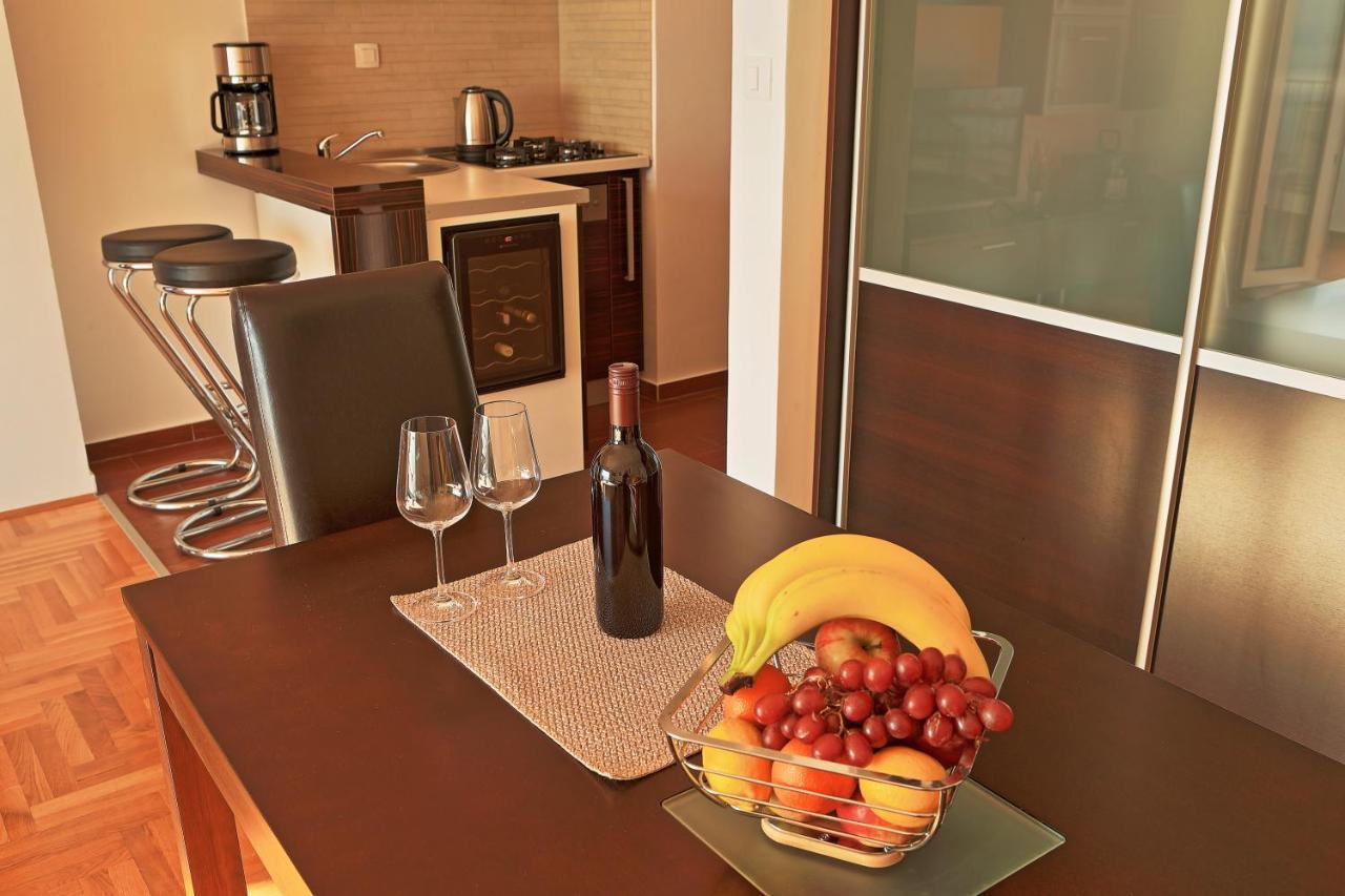 Studio Apartman Luka Senj  Luaran gambar